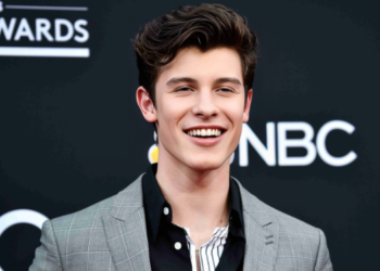 how old is shawn mendes