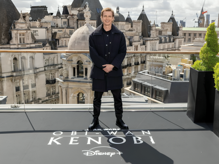 How Tall Is Hayden Christensen? Height, Age, and Quick Facts ...