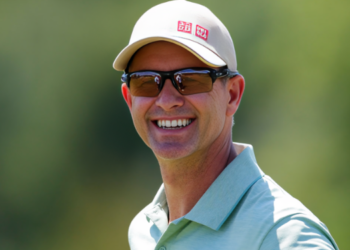 adam scott net worth