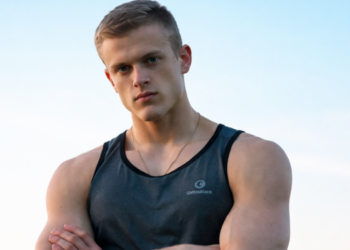 how old is joe bartolozzi